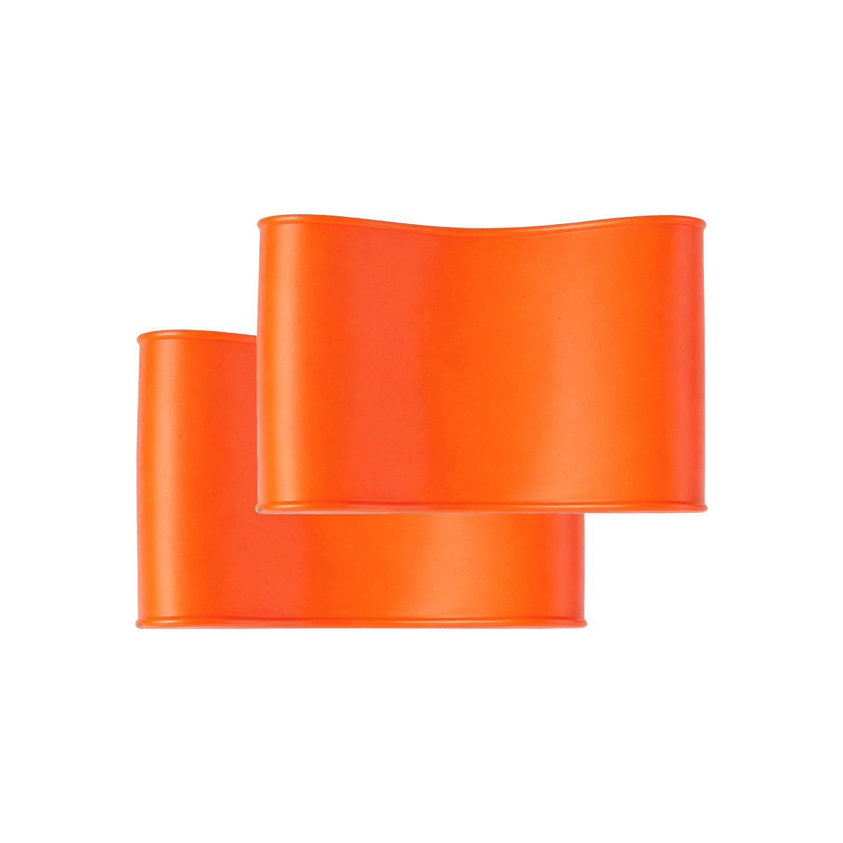 ⚽Silicone Soccer Shin Guard Straps – Light, Flexible, Non-Slip Leg Guards for All Ages, Fits Sleeves & Grip Socks